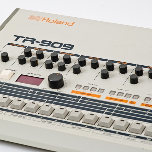 Roland TR-909 by Daft Punk